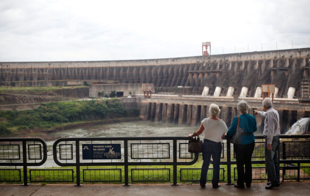 Itaipu Panorãmica