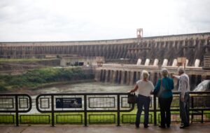 Itaipu Panorãmica