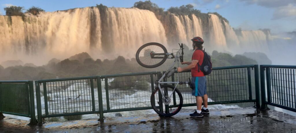 Foz do Iguaçu de Bicicleta - Falls Bike Tour