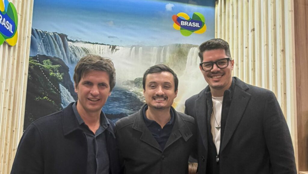 Secretaria de Turismo de Foz firma nova parceria com Embratur e Beautiful Destinations para promoção internacional