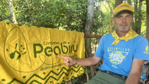 Francês de 62 anos percorre Caminho do Peabiru a pé em travessia do Atlântico ao Pacífico e passa por Foz do Iguaçu