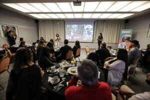 Foz participa de Road Show na Argentina; país já enviou mais de 222 mil visitantes ao destino em 2026